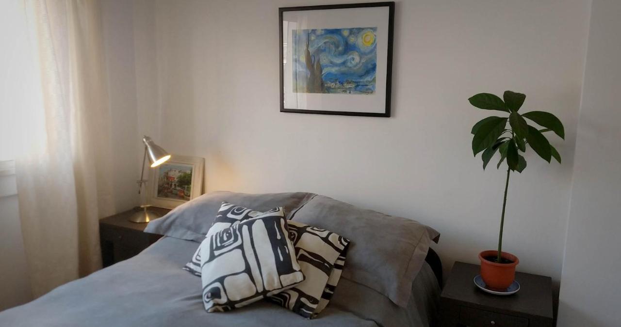 Depto 2 Ambientes Muy Luminoso Con Wifi Y Vista A La Plaza Διαμέρισμα Μπουένος Άιρες Εξωτερικό φωτογραφία