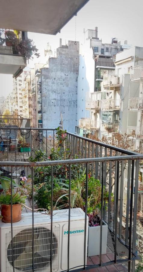 Depto 2 Ambientes Muy Luminoso Con Wifi Y Vista A La Plaza Διαμέρισμα Μπουένος Άιρες Εξωτερικό φωτογραφία