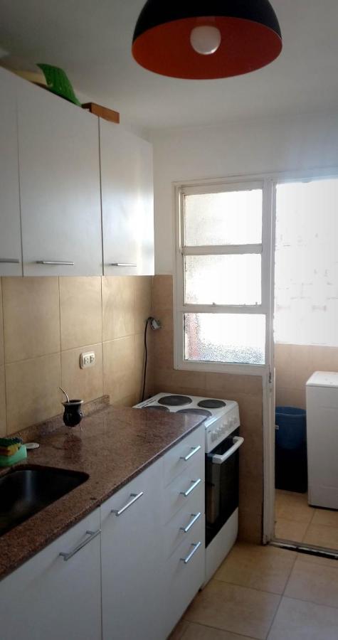 Depto 2 Ambientes Muy Luminoso Con Wifi Y Vista A La Plaza Διαμέρισμα Μπουένος Άιρες Εξωτερικό φωτογραφία