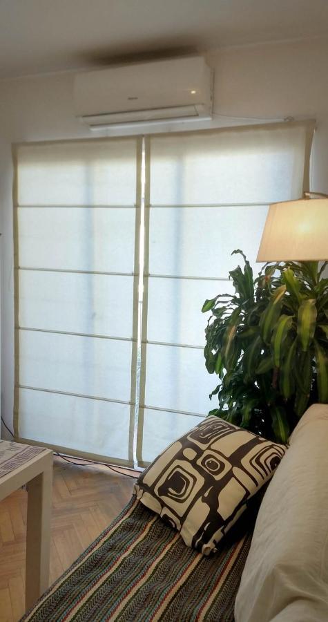 Depto 2 Ambientes Muy Luminoso Con Wifi Y Vista A La Plaza Διαμέρισμα Μπουένος Άιρες Εξωτερικό φωτογραφία