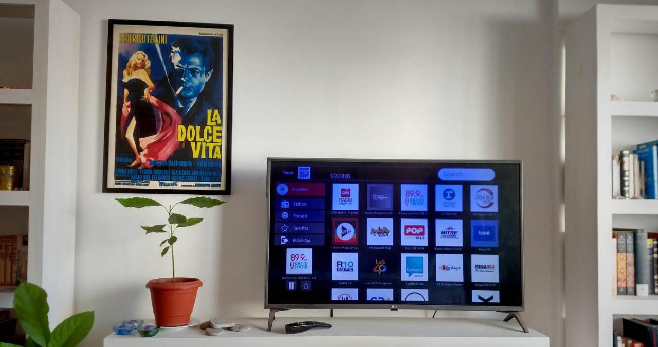 Depto 2 Ambientes Muy Luminoso Con Wifi Y Vista A La Plaza Διαμέρισμα Μπουένος Άιρες Εξωτερικό φωτογραφία